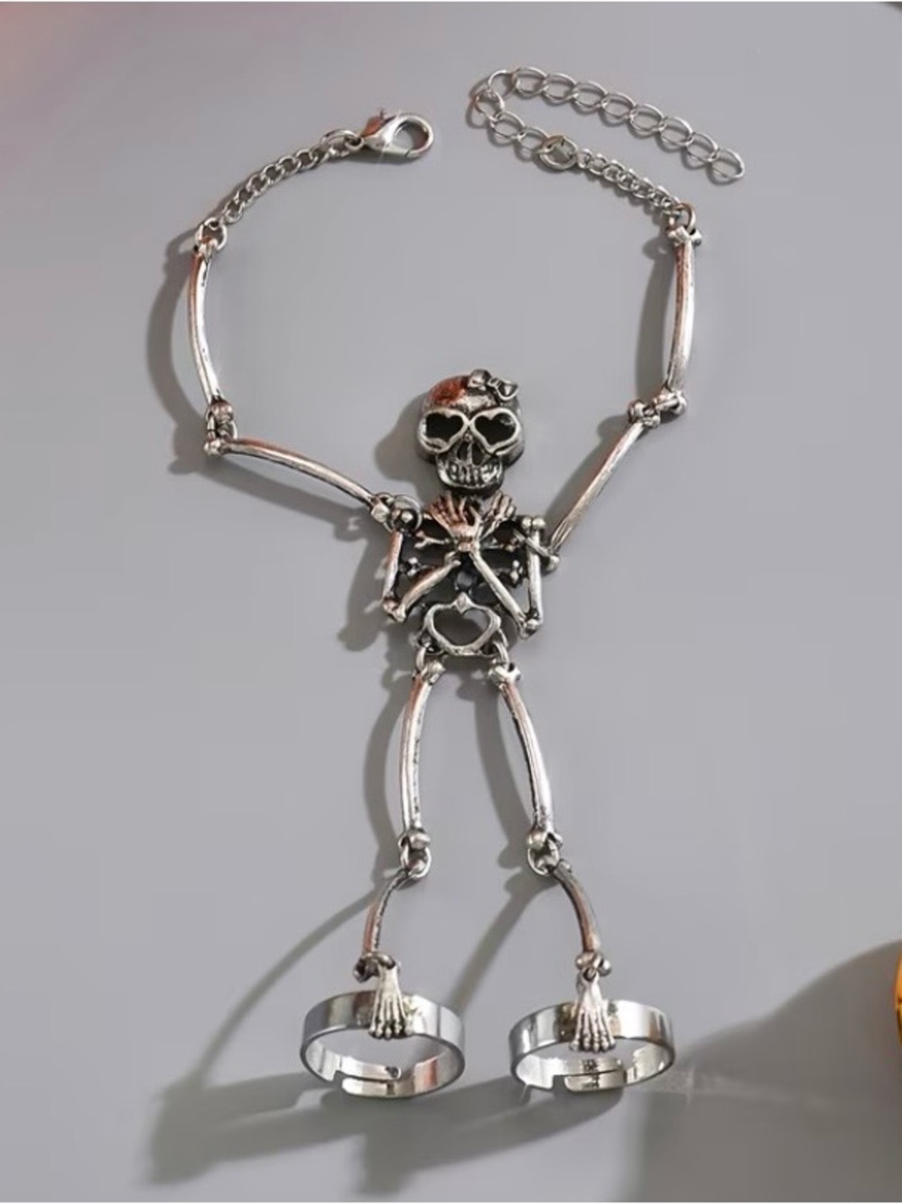 NEW! Skeleton Hand Chain Ring Bracelet - Gothic Women Jewelry 💀 A2-62 - Picture 3 of 5